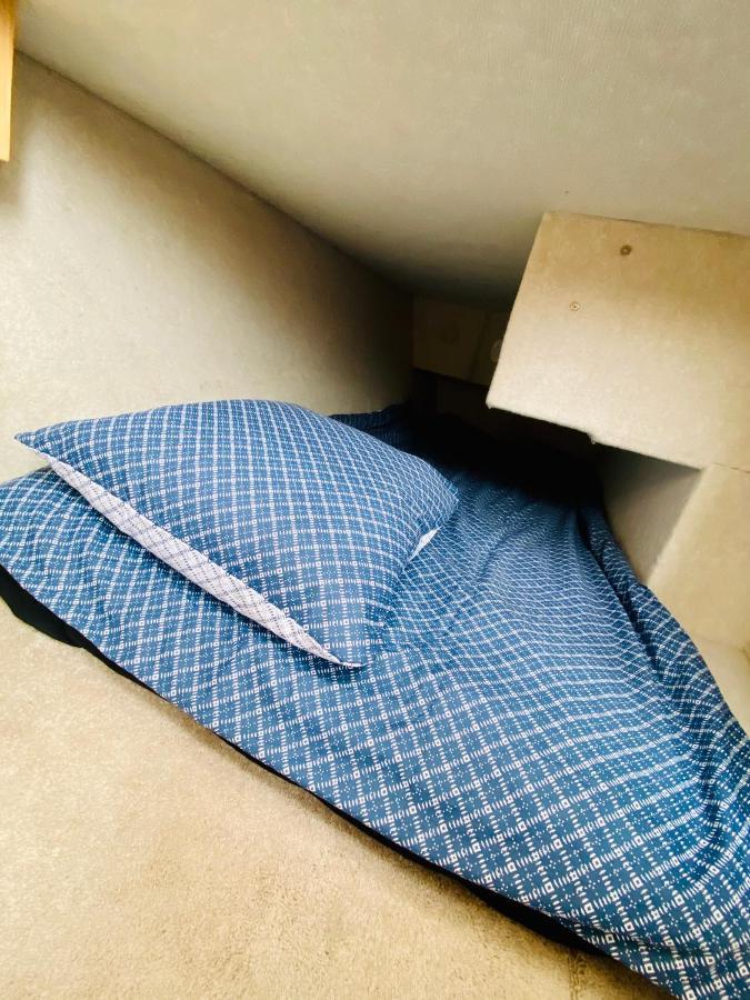 Nuit Insolite Sur Un Bateau Linge Et Menage Inclus - Boat Paradise La Rochelle Hotel en barco